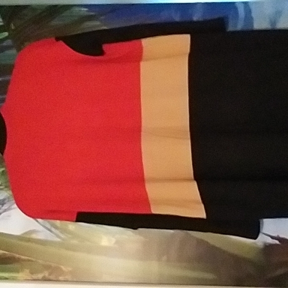 Joan Cass Cardigan - Picture 4 of 7